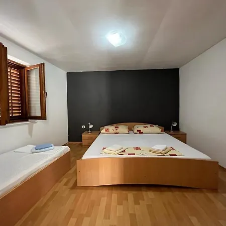 Leut Apartamento Pisak