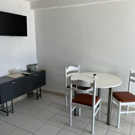 Apartment Leut *